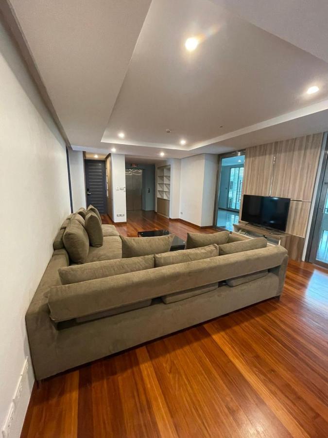 Vivi Avenue Thonglor Banguecoque Exterior foto