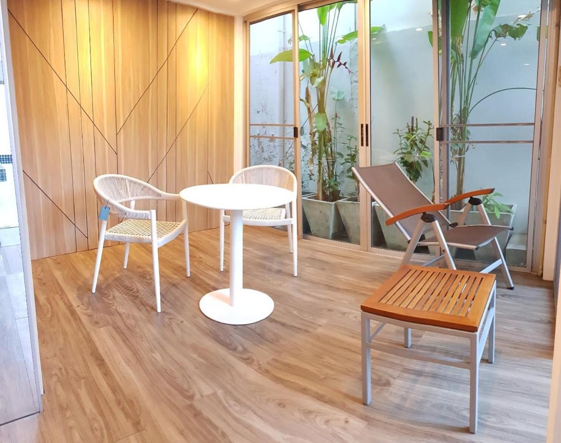 Vivi Avenue Thonglor Banguecoque Exterior foto